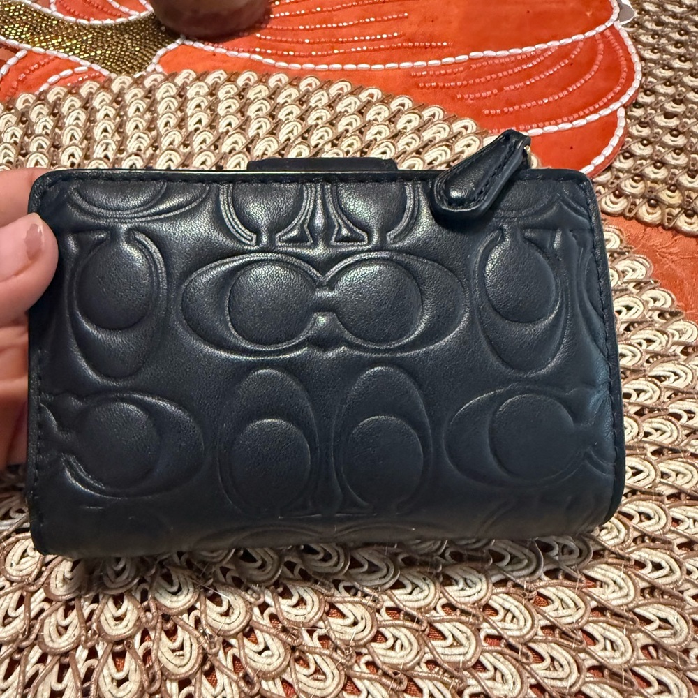 Coach Embossed Black Leather Wallet - Picture 2 of 6